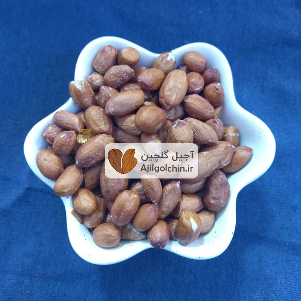 بادام زمینی خام