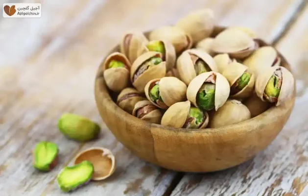 پسته تازه