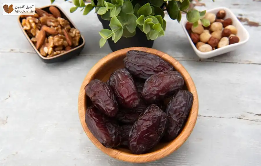 انواع میوه خشک زمستانی